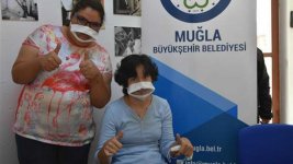Muğla Belediyesi Şeffaf Maske.jpg